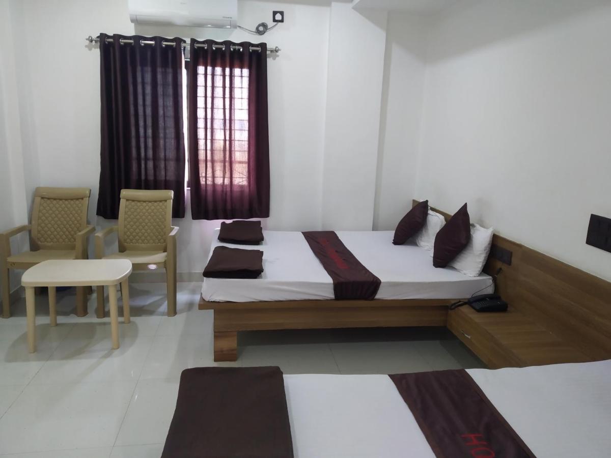 Hotel Vrundavan Pune Exterior foto